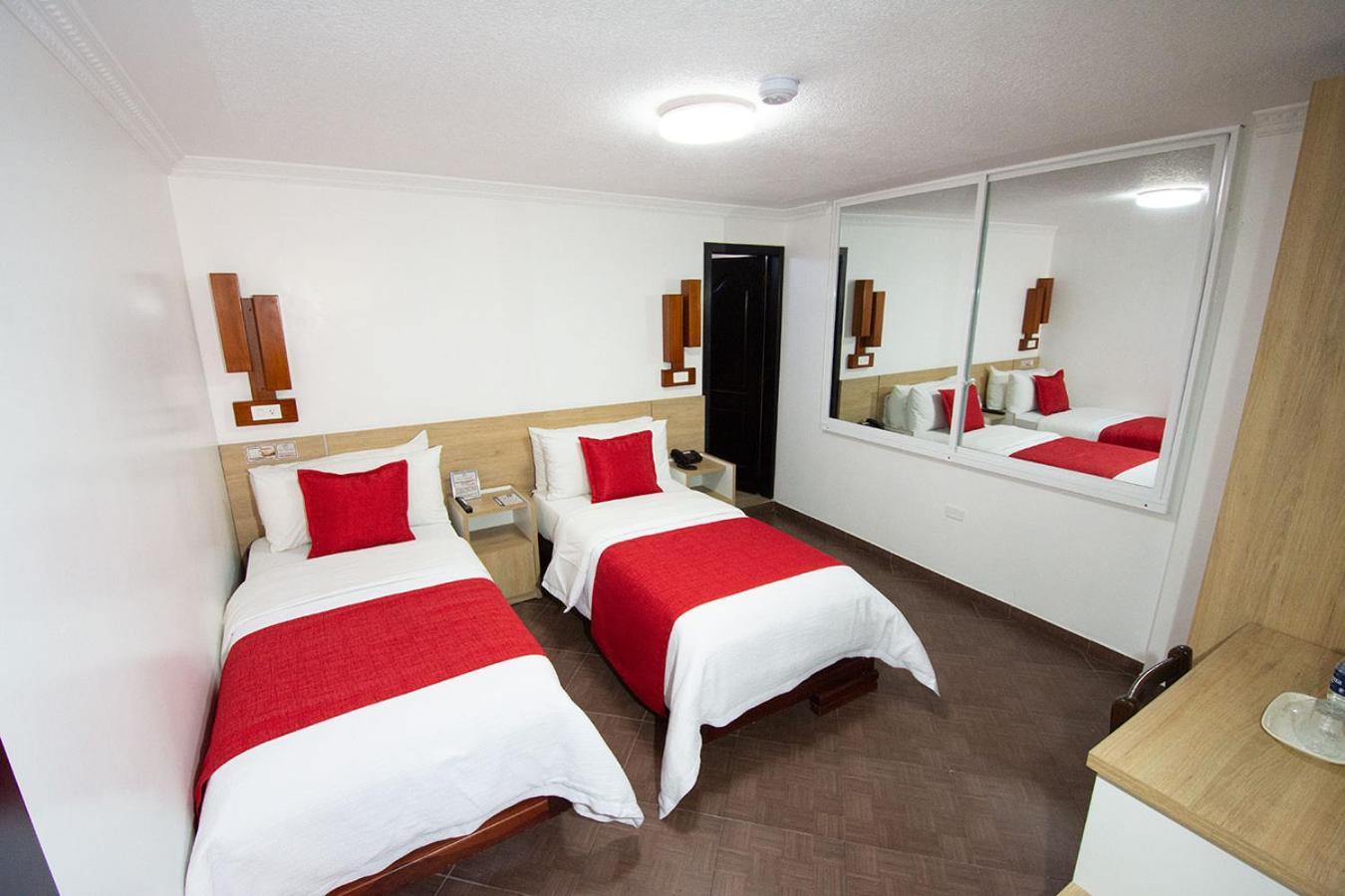 Hotel Plaza Victoria イバラ エクステリア 写真